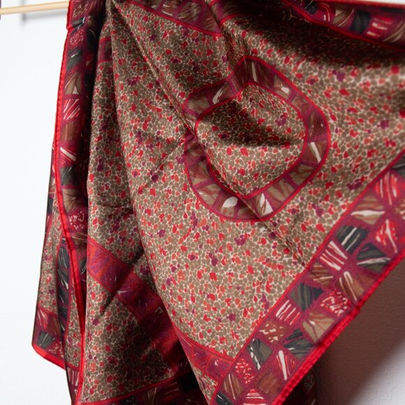 Large Scarf - Picture 3 of 6